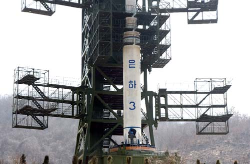 ສາກົນສືບຕໍ່ຮຽກຮ້ອງໃຫ້ສປປເກົາຫຼີ ຈົ່ງຢຸດຕິແຜນການຍິງດາວທຽມ